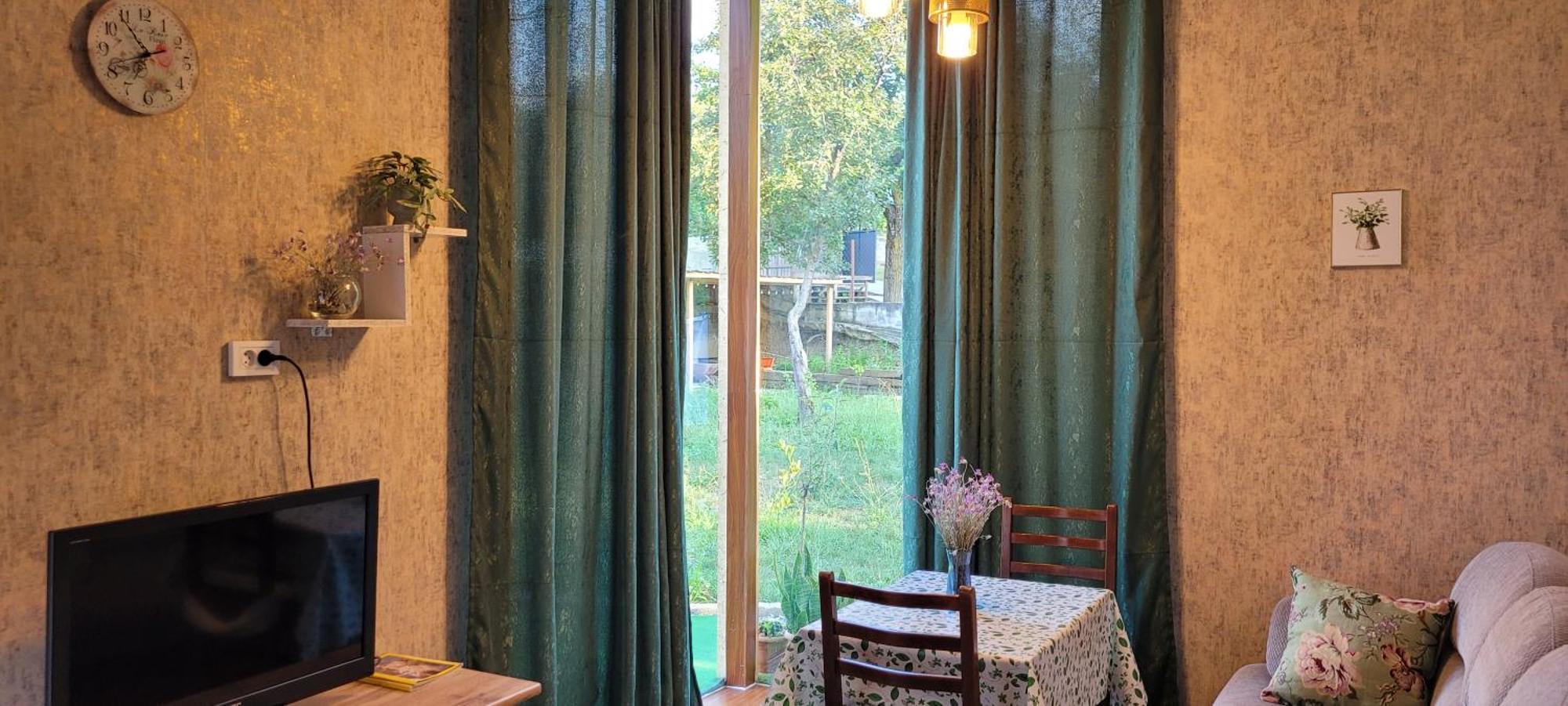 Dream House Hotel Mtskheta Luaran gambar
