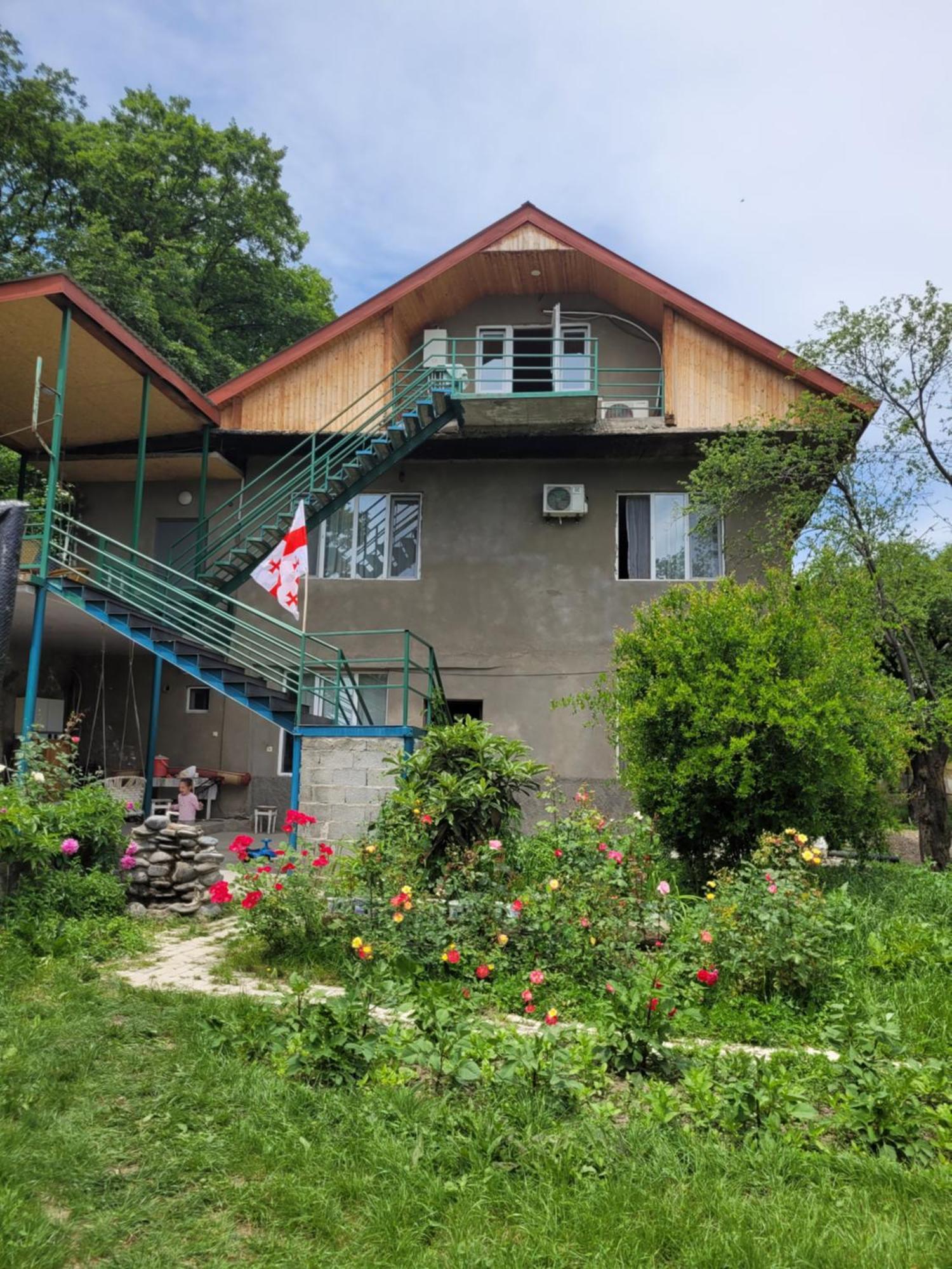 Dream House Hotel Mtskheta Luaran gambar